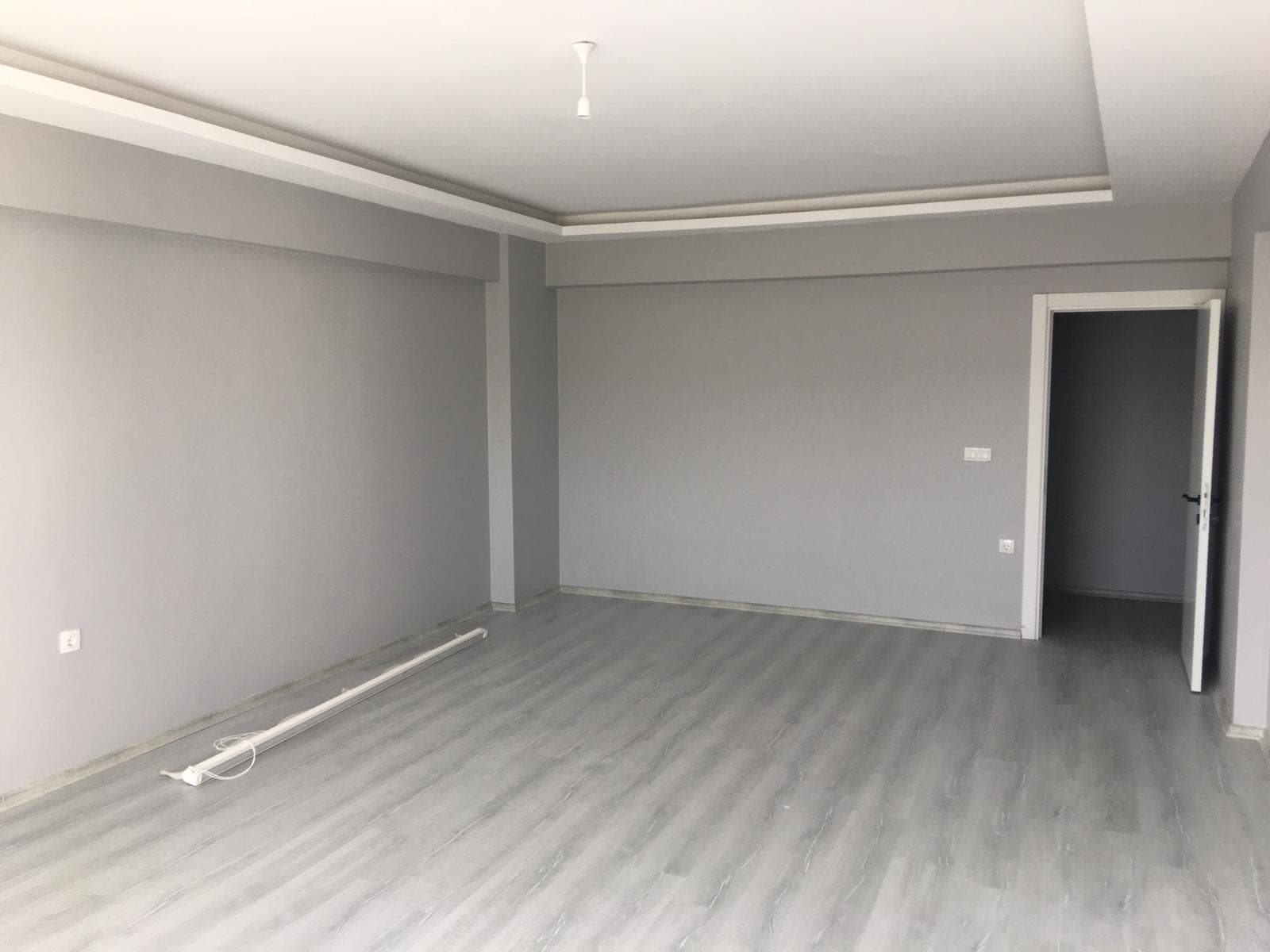 Oda duvar ve tavan boyası